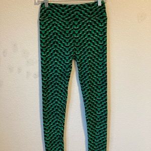 green lularoe leggings one size
